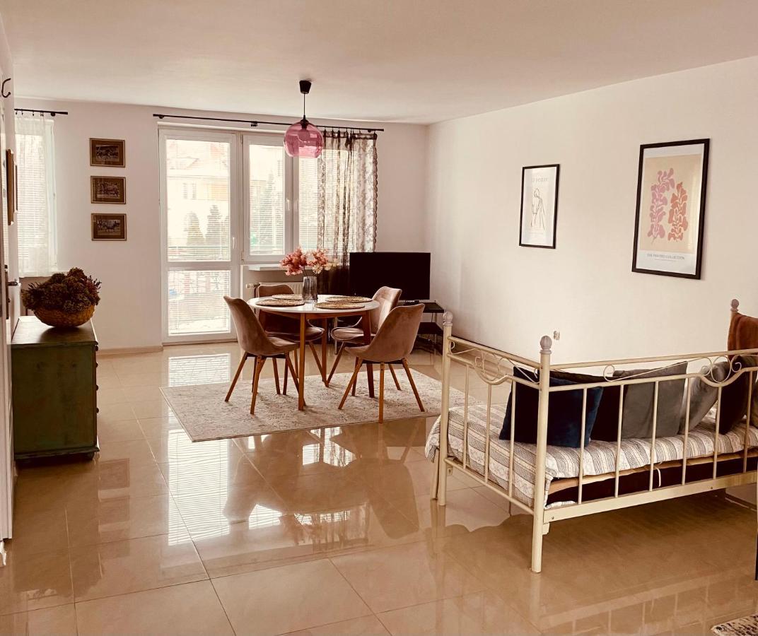 Apartamenty Cud Miod Krosno Exterior photo