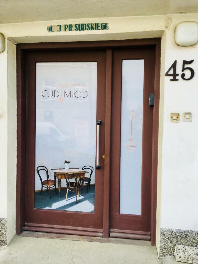 Apartamenty Cud Miod Krosno Exterior photo